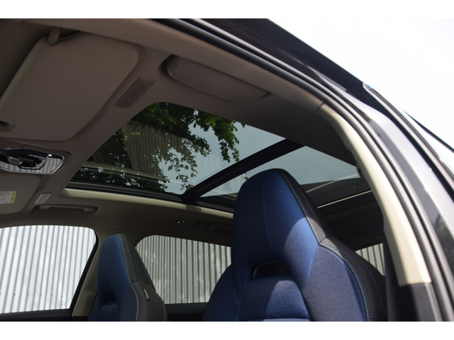 Lynk&co 01 1.5 PHEV Plug-In 360 Camera/Navi/Pano/Adaptive/Keyless Lynk&co 01 1.5 PHEV Plug-In 360 Camera/Navi/Pano/Adaptive/Keyless