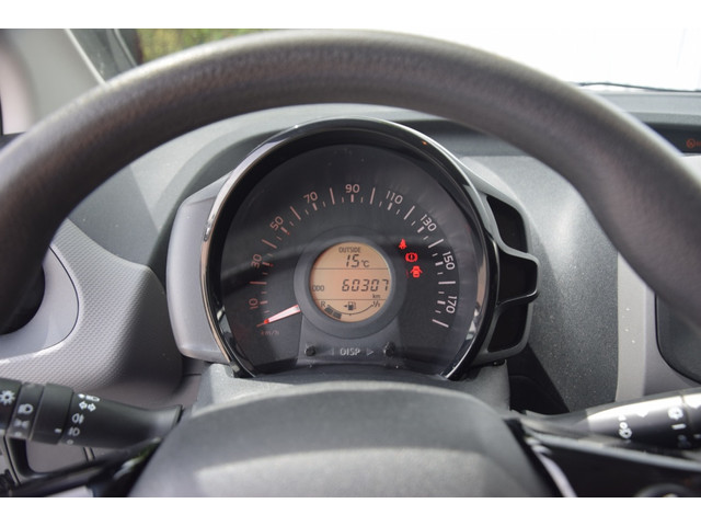 Peugeot 108 1.0e-VTi Active Premium Airco/Mistlampen/Bluetooth Peugeot 108 1.0e-VTi Active Premium Airco/Mistlampen/Bluetooth