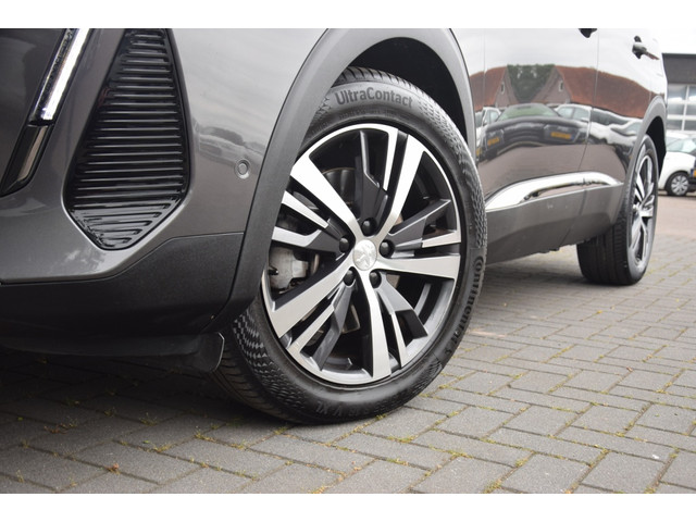 Peugeot 3008 1.6 HYbrid 225 Allure Pack Navi/Camera/PDC/Clima Peugeot 3008 1.6 HYbrid 225 Allure Pack Navi/Camera/PDC/Clima