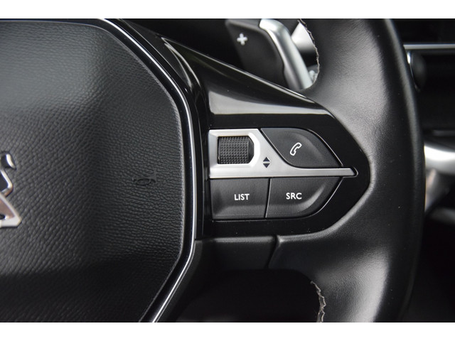 Peugeot 3008 1.6 HYbrid 225 Allure Pack Navi/Camera/PDC/Clima Peugeot 3008 1.6 HYbrid 225 Allure Pack Navi/Camera/PDC/Clima