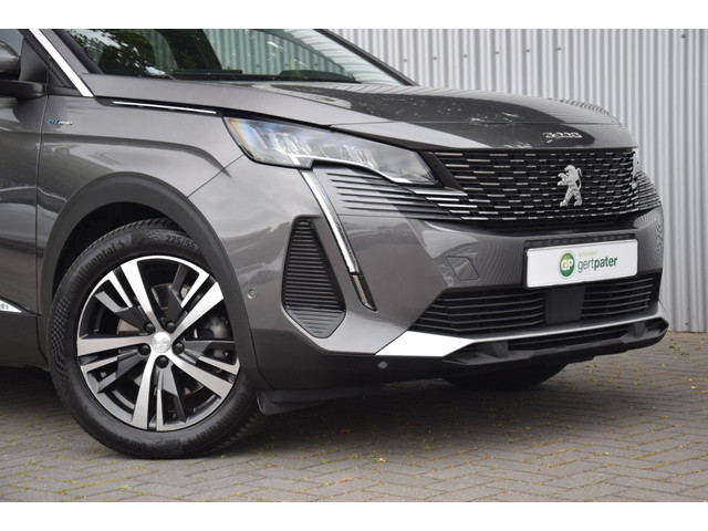 Peugeot 3008 1.6 HYbrid 225 Allure Pack Navi/Camera/PDC/Clima Peugeot 3008 1.6 HYbrid 225 Allure Pack Navi/Camera/PDC/Clima