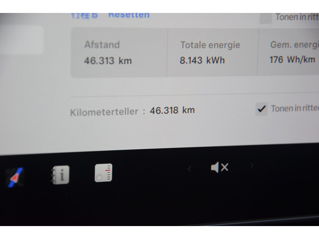 Tesla Model Y Long Range AWD 75kWh Pano/Leer/AutoPilot/BTW Auto Tesla Model Y Long Range AWD 75kWh Pano/Leer/AutoPilot/BTW Auto