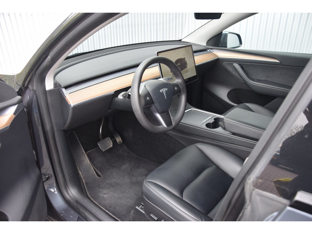 Tesla Model Y Long Range AWD 75kWh Pano/Leer/AutoPilot/BTW Auto Tesla Model Y Long Range AWD 75kWh Pano/Leer/AutoPilot/BTW Auto