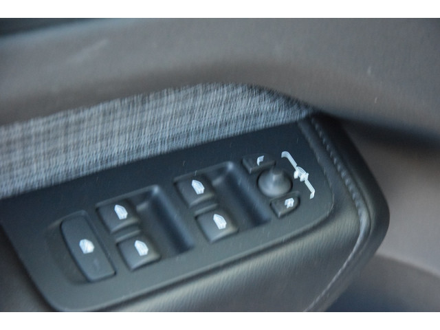 Volvo XC60 T6 Recharge AWD Business Pro Pano/H&K/Camera Volvo XC60 T6 Recharge AWD Business Pro Pano/H&K/Camera