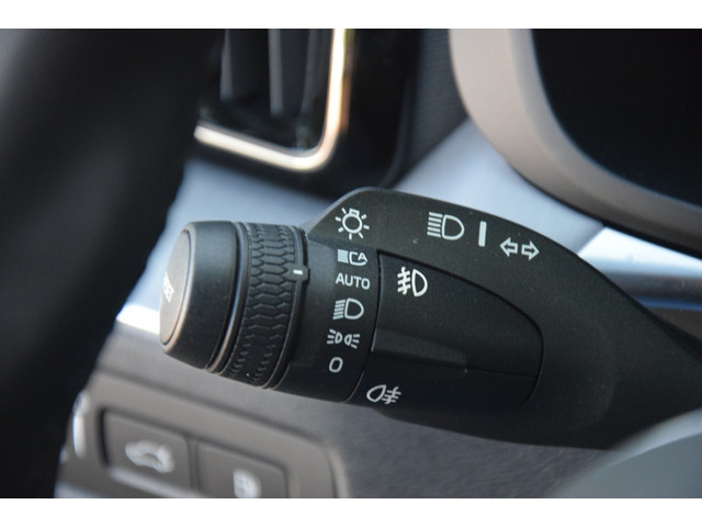 Volvo XC60 T6 Recharge AWD Business Pro Pano/H&K/Camera Volvo XC60 T6 Recharge AWD Business Pro Pano/H&K/Camera