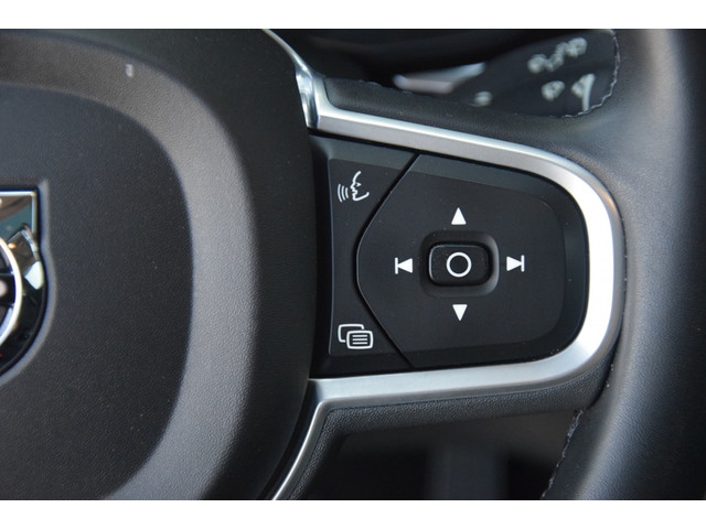 Volvo XC60 T6 Recharge AWD Business Pro Pano/H&K/Camera Volvo XC60 T6 Recharge AWD Business Pro Pano/H&K/Camera