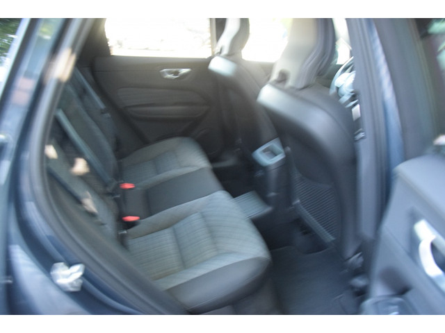 Volvo XC60 T6 Recharge AWD Business Pro Pano/H&K/Camera Volvo XC60 T6 Recharge AWD Business Pro Pano/H&K/Camera