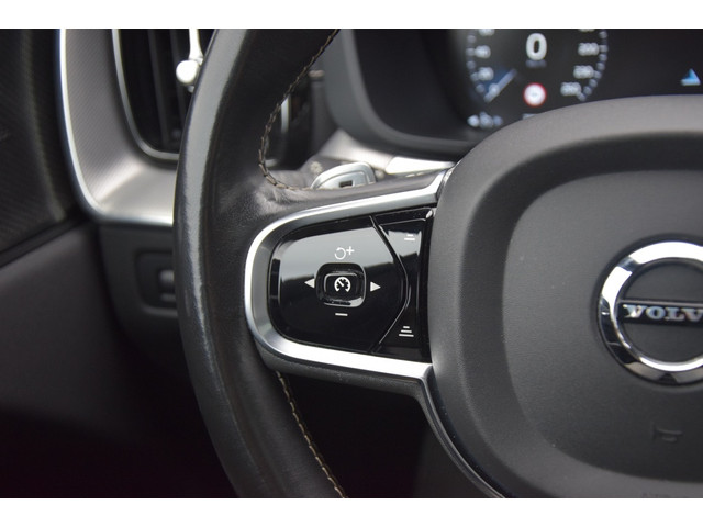 Volvo XC60 T8 AWD Polestar 405PK HarmanKardon/Pano/Leer/21 Inch
